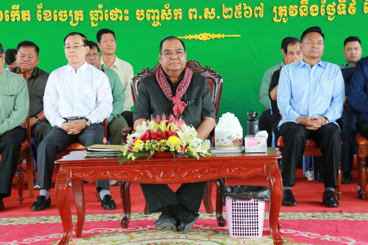 នាយឧត្តមសេនីយ៍ ហ៊ីង ប៊ុនហៀង៖ កិច្ចការពារសន្តិសុខ សណ្ដាប់ធ្នាប់ គឺគ្រឹះដ៏សំខាន់ នៃសុខសន្តិភាព