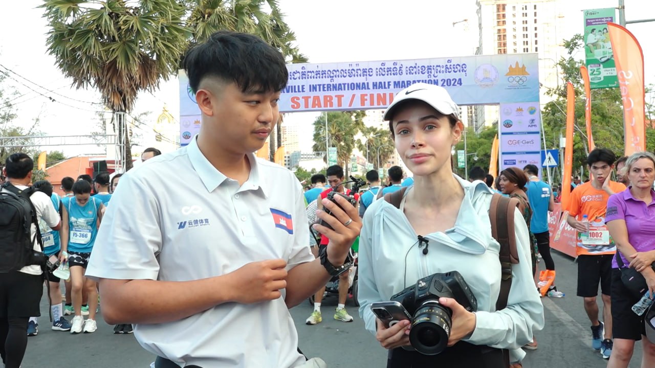 កញ្ញា មៀ រា ៖ ខ្ញុំថតយករូបភាពសប្បាយៗរបស់កម្ពុជាដើម្បីចែករំលែកប្រាប់ពិភពលោកអំពីសុខសន្តិភាពនៅកម្ពុជា