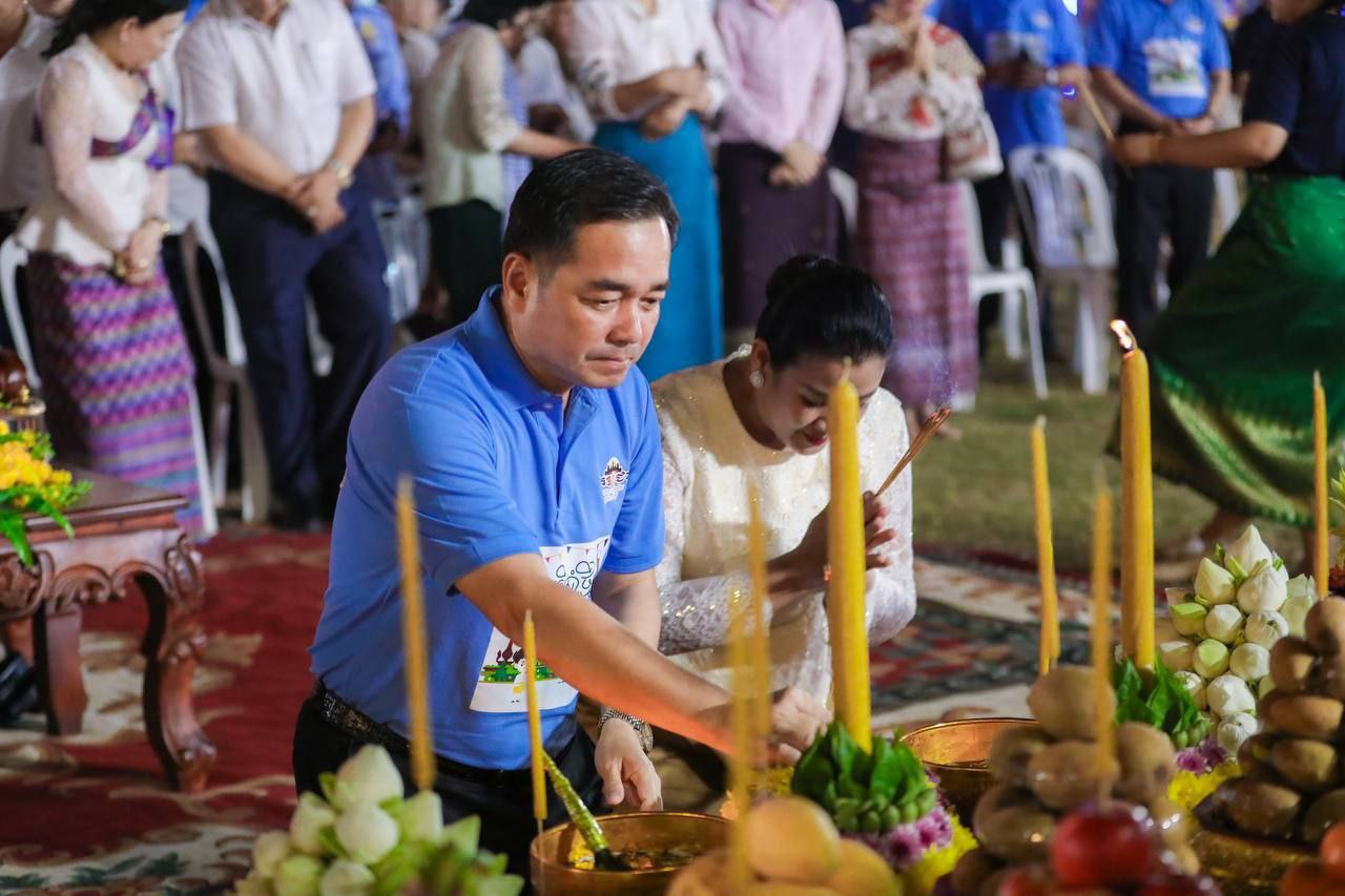 រដ្ឋបាលខេត្តកំពង់ចាម ទទួលទេព្ដាឆ្នាំថ្មី ឆ្នាំរោង