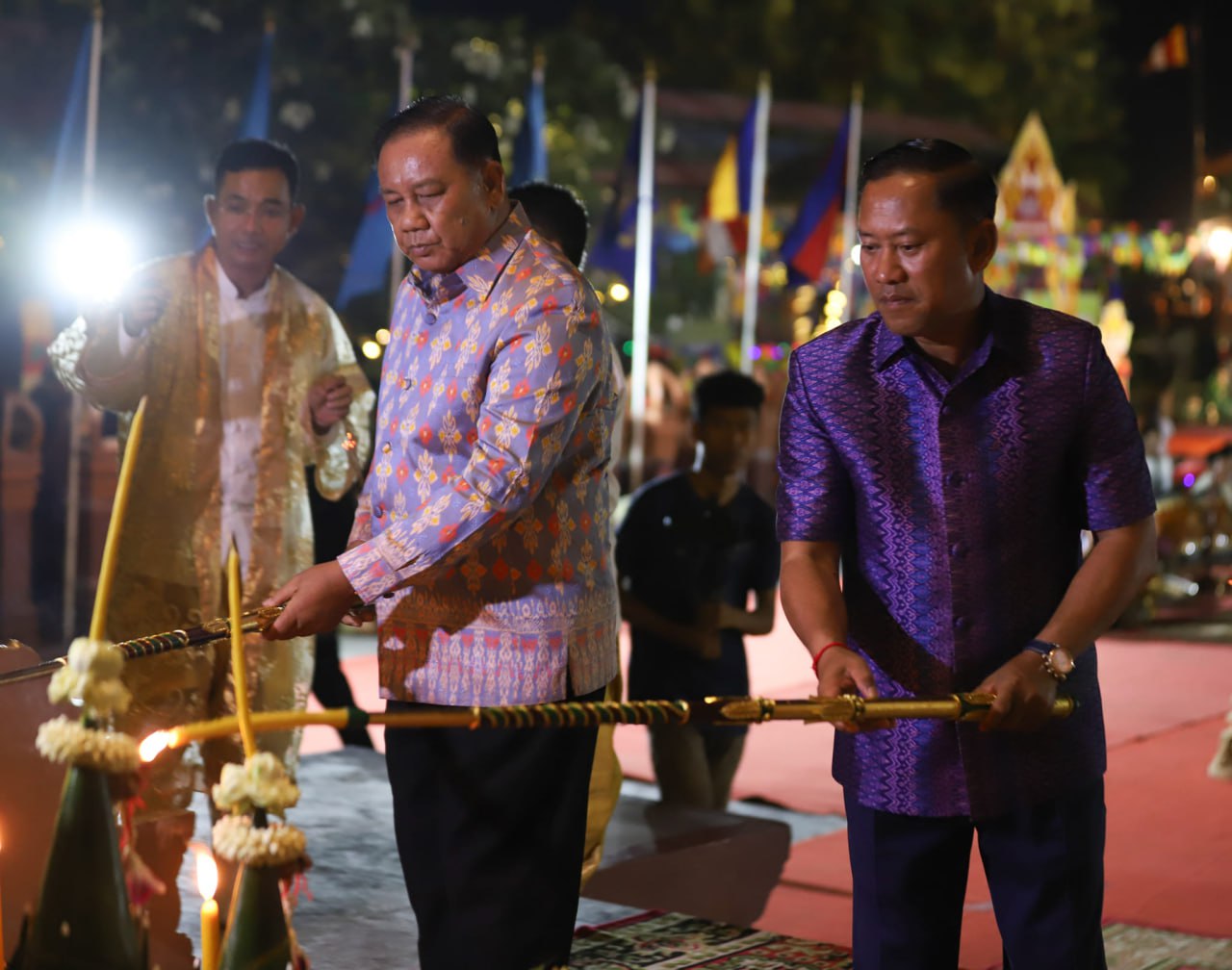 រដ្ឋបាលខេត្តកំពង់ស្ពឺ រៀបចំពិធីទទួលទេវតាឆ្នាំថ្មីព្រះនាម មហោទរាទេវី