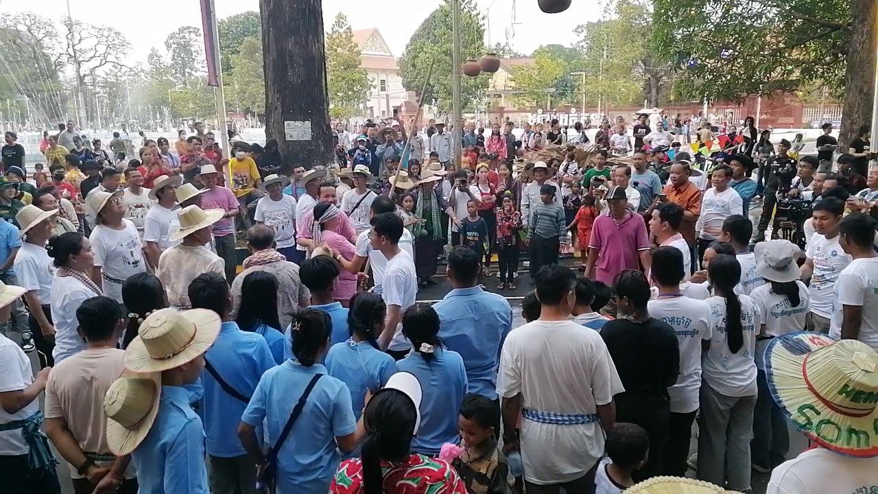 កំពង់ឆ្នាំងសង្ក្រាន្តឆ្នាំថ្មី២០២៤ រយៈពេល ៤ថ្ងៃ ទទួលភ្ញៀវទេសចរណ៍ជាង ៣៤ម៉ឺននាក់
