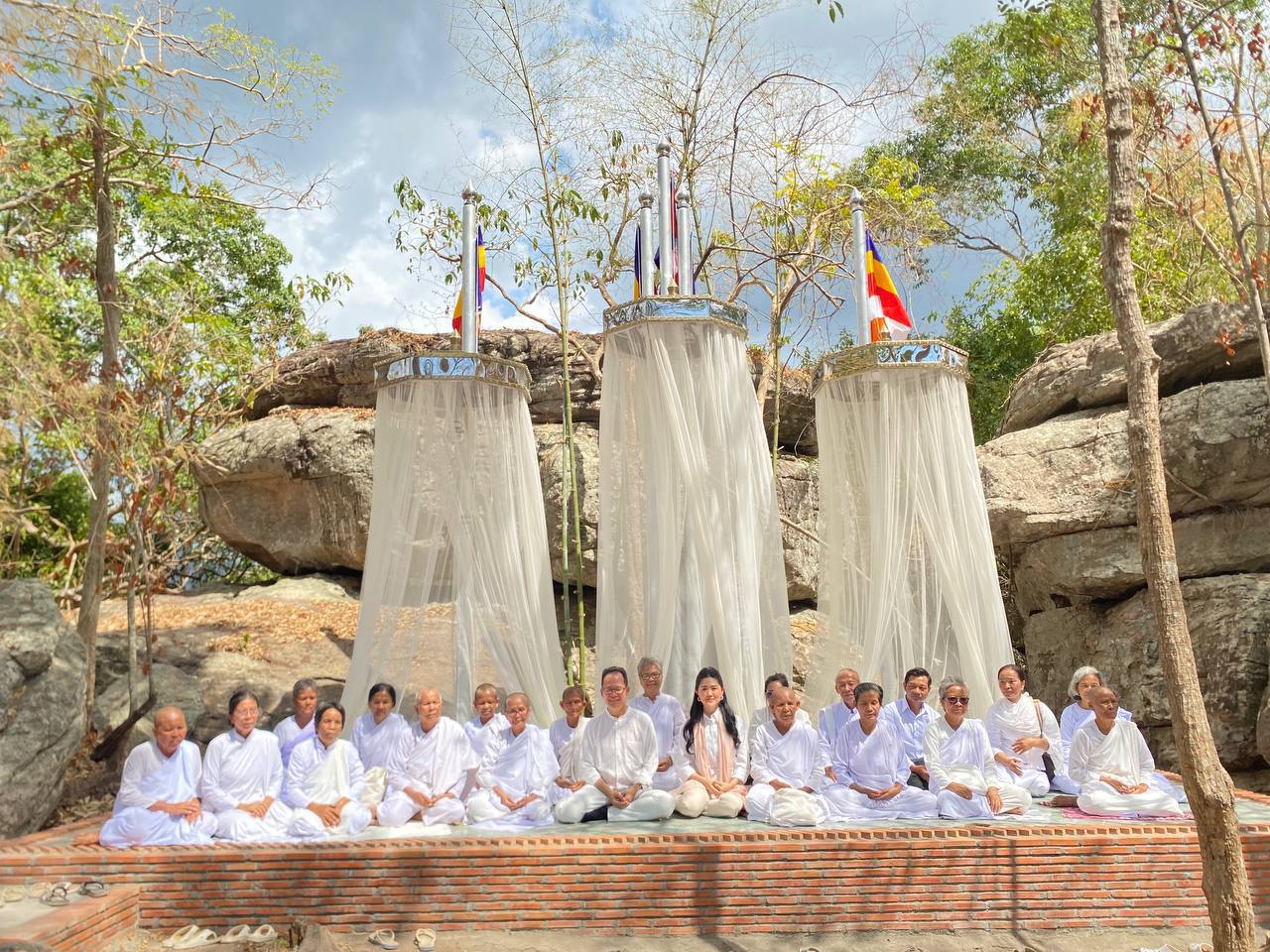 កន្លែងវិបស្សនានៅឧទ្យានជាតិព្រះសុរាម្រឹតកុសុមៈ«គីរីរម្យ» ជាគោលដៅទេសចរណ៍លំហែបៃតង និងសាកសមសម្រាប់អ្នកប្រតិបត្តិសាសនា និងកន្លែងអ្នកទេសចរណ៍
