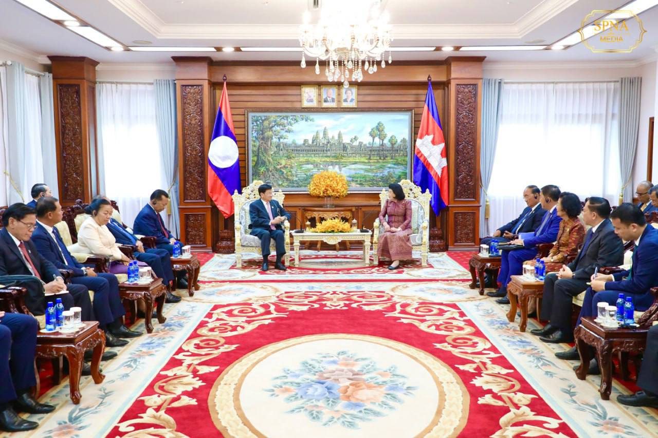 ប្រធានរដ្ឋឡាវ លើកទឹកចិត្តឱ្យរដ្ឋសភាកម្ពុជា-ឡាវ ពង្រឹងកិច្ចសហប្រតិបត្តិ ការ បន្ថែមទៀតដើម្បីផលប្រយោជន៍ប្រជាជននិងប្រទេសទំាងពីរ