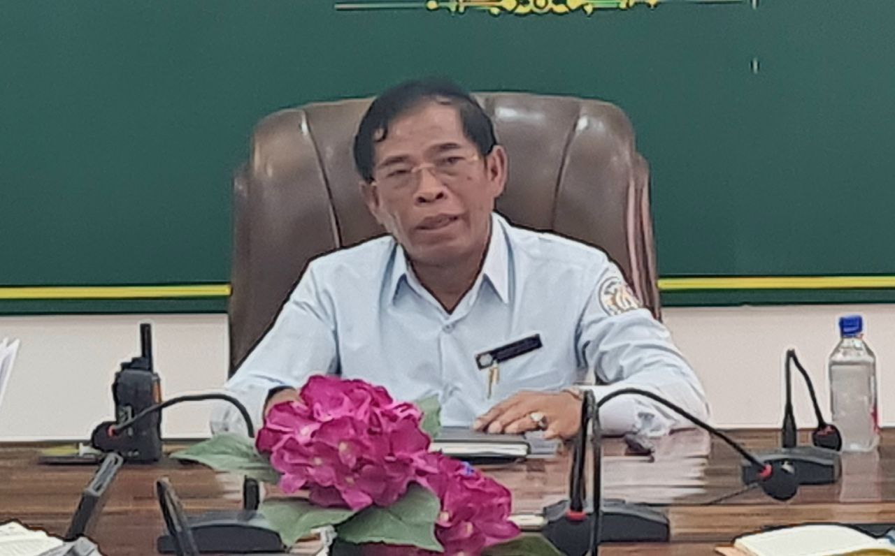 គ្រប់គ្នានៅរដ្ឋាករទឹកបាត់ដំបង ប្រកាសគាំទ្រពេញទំហឹងការ អនុវត្តគម្រោង”ព្រែកជីកហ្វូណនតេជោ”
