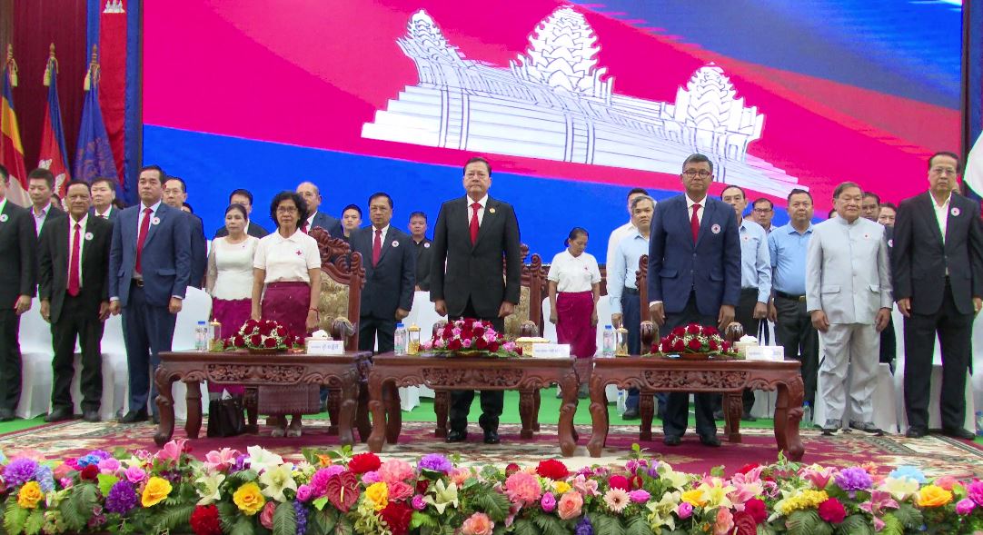 សាខាកាកបាទក្រហមកម្ពុជាខេត្តកំពង់ចាមបានទទួលថវិកាមូលនិធិជាង ៦៥ ម៉ឺនដុល្លារ