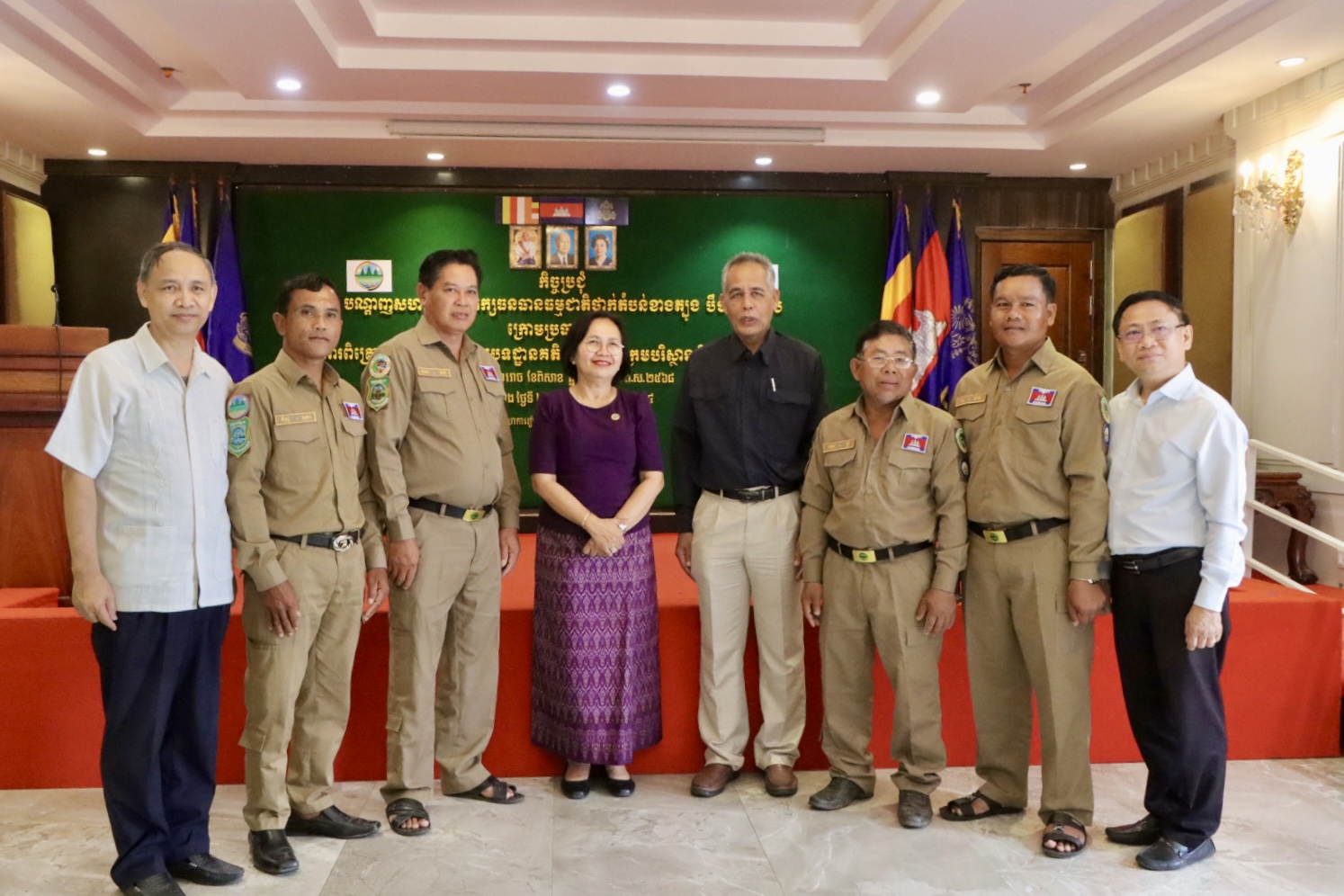 កិច្ចប្រជុំបណ្តាញសហគមន៍អភិរក្សធនធានធម្មជាតិ ថ្នាក់តំបន់ខាងត្បូងបឹងទន្លេសាប លើប្រធានបទ(ការពិគ្រោះយោបល់លើលិខិតបទដ្ឋានគតិយុត្ត ស្ថិតក្រោមក្រមបរិស្ថាននិងធនធានធម្មជាតិ)