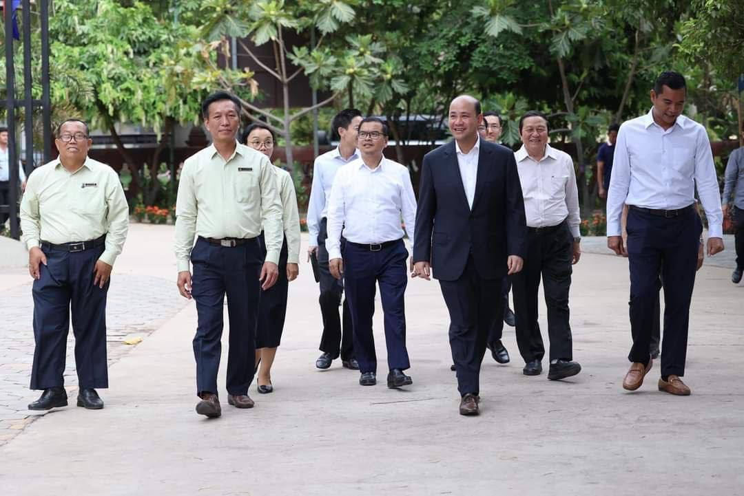 ឧបនាយករដ្ឋមន្ត្រី ហ៊ុន ម៉ានី៖ ភាពជោគជ័យនៃការងារនីមួយៗ ទាមទារឱ្យមានភាគីពាក់ព័ន្ធចូលរួមទាំងអស់គ្នា