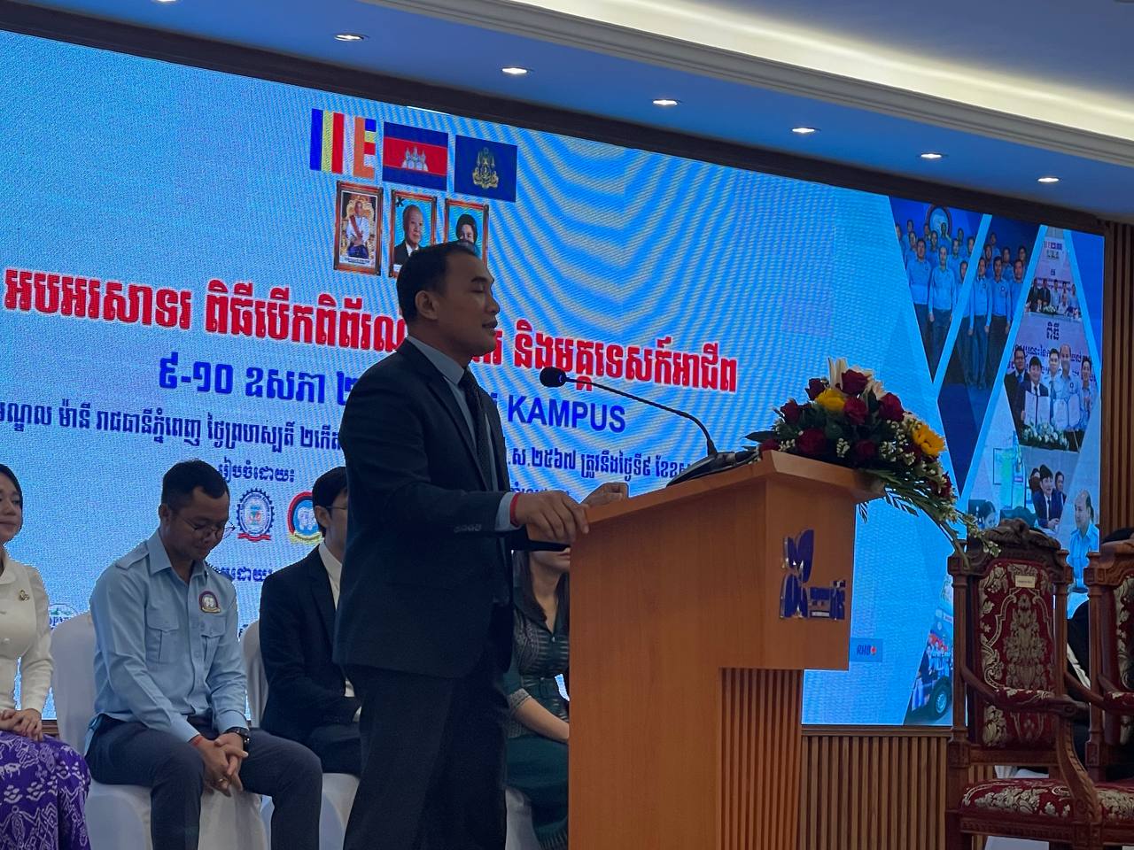ពិព័រណ៍ការងារ និងមគ្គទេស៍អាជីព កំពុងបានផ្តល់ឱកាសការងារជាង ៥ពាន់កន្លែងដល់យុវជនកំពុងស្វែងរកការងារធ្វើ