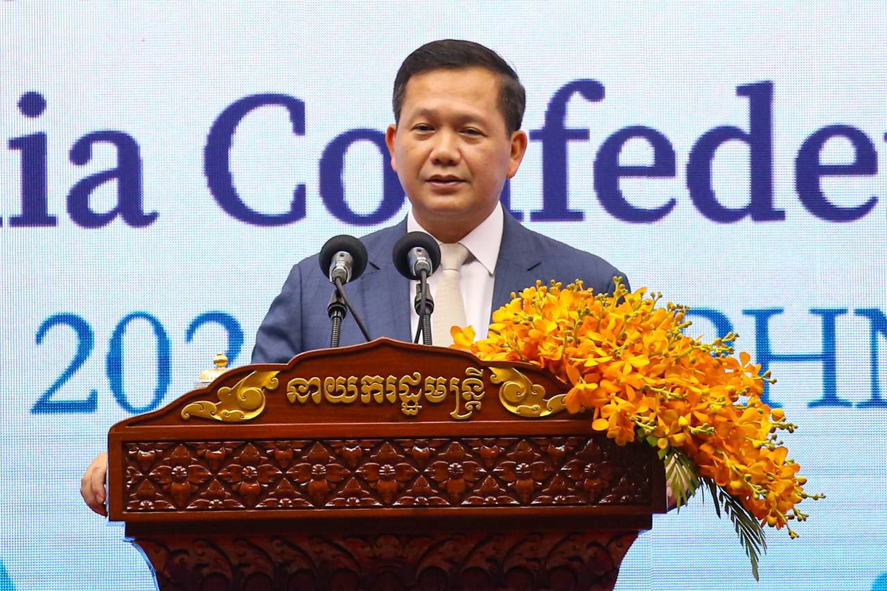 សម្តេចធិបតី ហ៊ុន ម៉ាណែត៖ ការដើរទាក់ម៉ូយនេះ គឺជាទិសដៅ និងការទូតសេដ្ឋកិច្ច ដើម្បីលើកស្ទួយពាណិជ្ជកម្ម របស់រាជរដ្ឋាភិបាលអាណត្តិទី៧