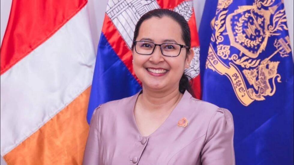បណ្តាញសាកលវិទ្យាល័យ Cyber ដំបូង គេ នៅកម្ពុជា ផ្តល់ ការ សិក្សា មិន គិត ថ្លៃ