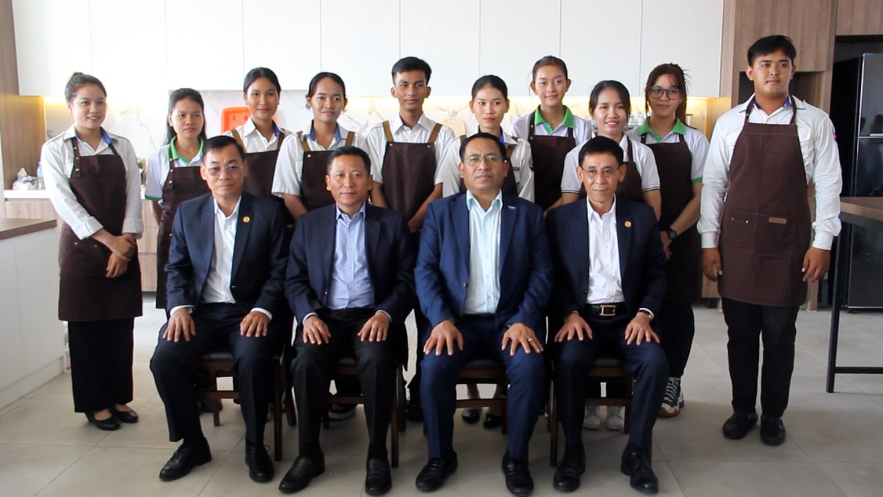 កញ្ញាលីដា ទទួលបានការបណ្តុះបណ្តាល ធុរកិច្ចអាជីវកម្មច្បាស់លាស់ជាងមុនបន្ទាប់ពី បរាជ័យ ការរកស៊ីមិនមានបទពិសោធន៍ និងជំនាញ