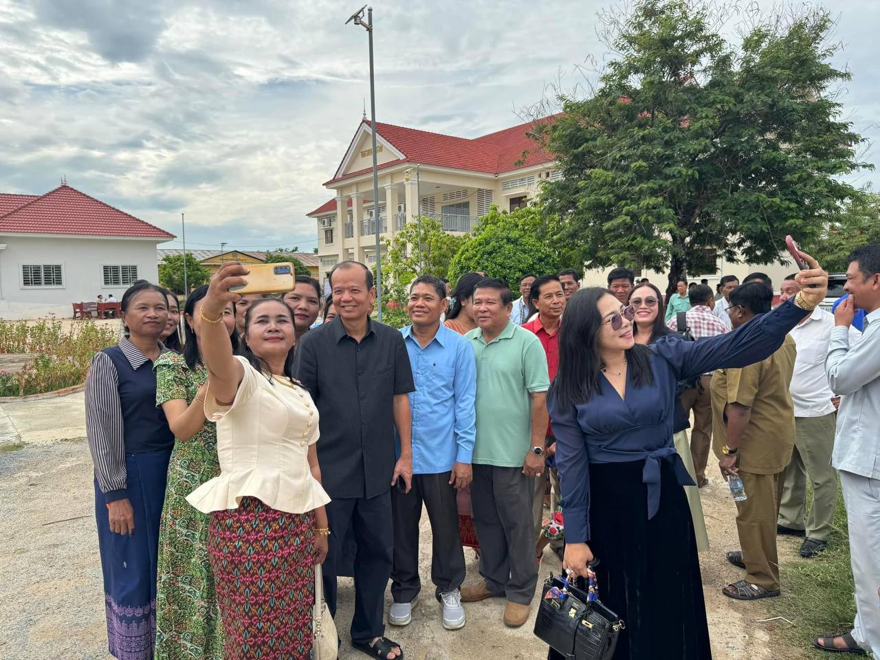 ឯកឧត្ដម បណ្ឌិត ជា វ៉ាន់ដេត បានចុះពិនិត្យសភាពការណ៍នៃការបោះឆ្នោត