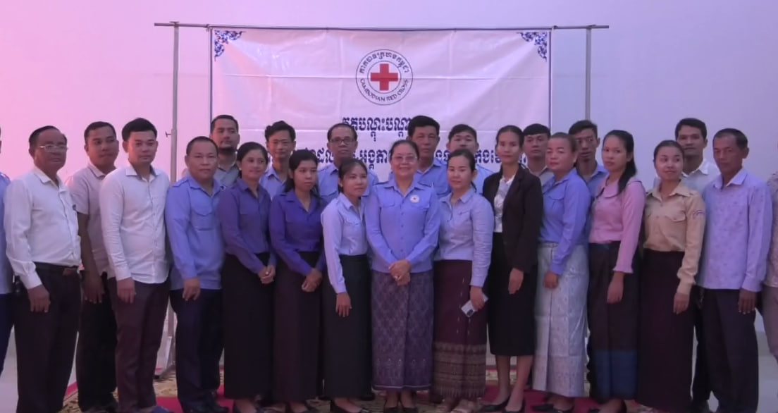 សាខាកាកបាទក្រហមខេត្តកំពង់ធំ បើកវគ្គបណ្តុះបណ្តាលវិជ្ជាសង្រ្គោះបឋមដល់មន្រ្តីមន្ទីរចំនួន១៥