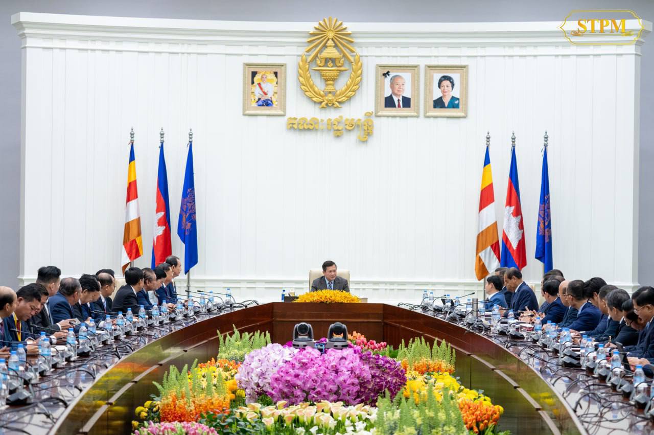 សម្ដេចធិបតី បានជំរុញដល់សមាគមគ្រឹះស្ថានឧត្តមសិក្សាកម្ពុជា យកចិត្តទុកដាក់លើកិច្ចការ សំខាន់៣ រួមមាន៖