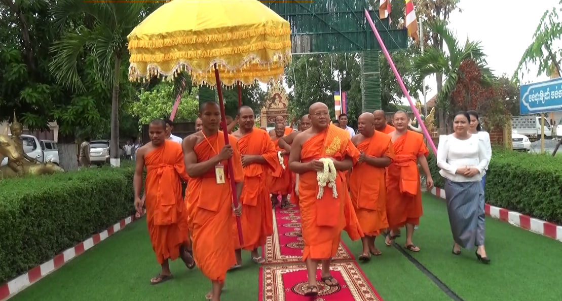 បើកបវេសនកាលសមណៈសិស្សសាលាពុទ្ធិកសិក្សាទូទាំងខេត្តកំពង់ស្ពឺឆ្នាំសិក្សា ២០២៤ -២០២៥