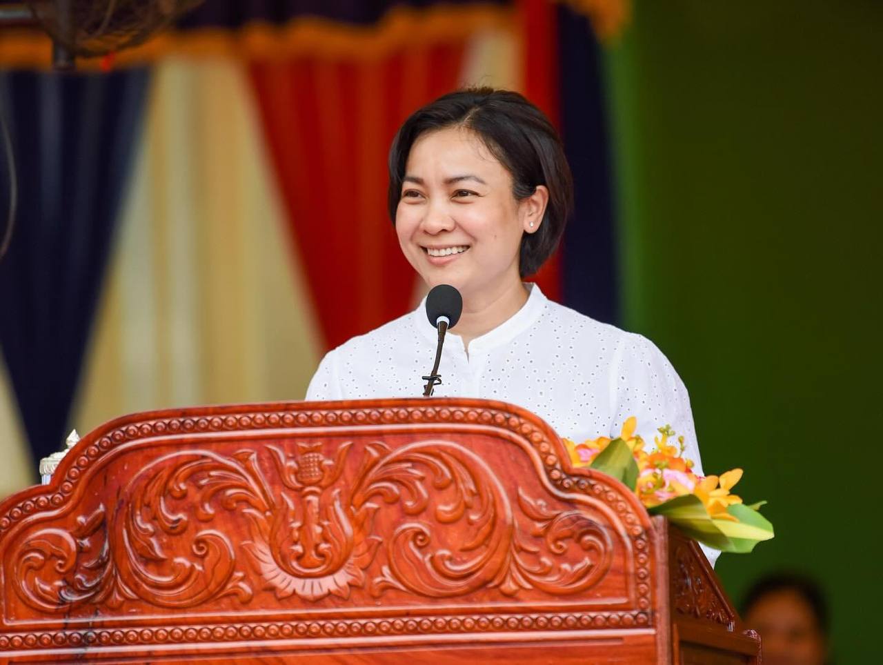 រាជរដ្ឋាភិបាលកម្ពុជា ចាត់ទុកការអភិវឌ្ឍមូលធនមនុស្សជាអាទិភាពទី១ ដោយផ្តោតលើការពង្រឹងគុណភាពវិស័យអប់រំ កីឡា វិទ្យាសាស្ត្រ និងបច្ចេកវិទ្យា