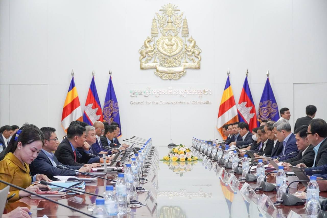 “វឌ្ឍនភាពនៃការអនុវត្តវិធានការកែទម្រង់មុតស្រួចជាកញ្ចប់ដែលបានដាក់ចេញក្នុងវេទិការាជរដ្ឋាភិបាល-ផ្នែកឯកជនលើកទី១៩”