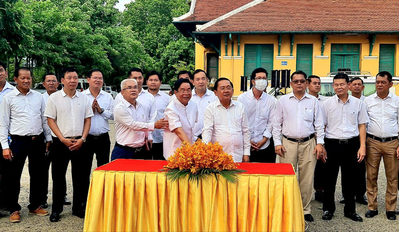 “អង្គភាពច្រកចេញចូលតែមួយ” នៃរដ្ឋបាលខេត្តបាត់ដំបង នឹងមានអគារថ្មី នៅចុងឆ្នាំនេះ