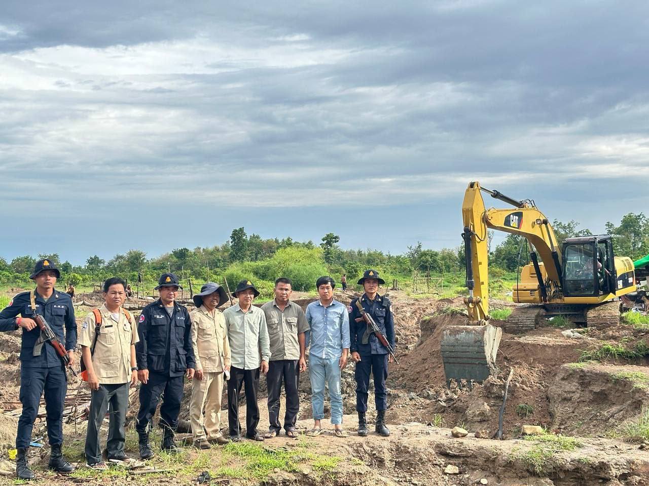 មន្ទីររ៉ែ និងថាមពលខេត្តព្រះវិហារ ចុះបង្ក្រាបរណ្ដៅរ៉ែមាសអនាធិបតេយ្យ