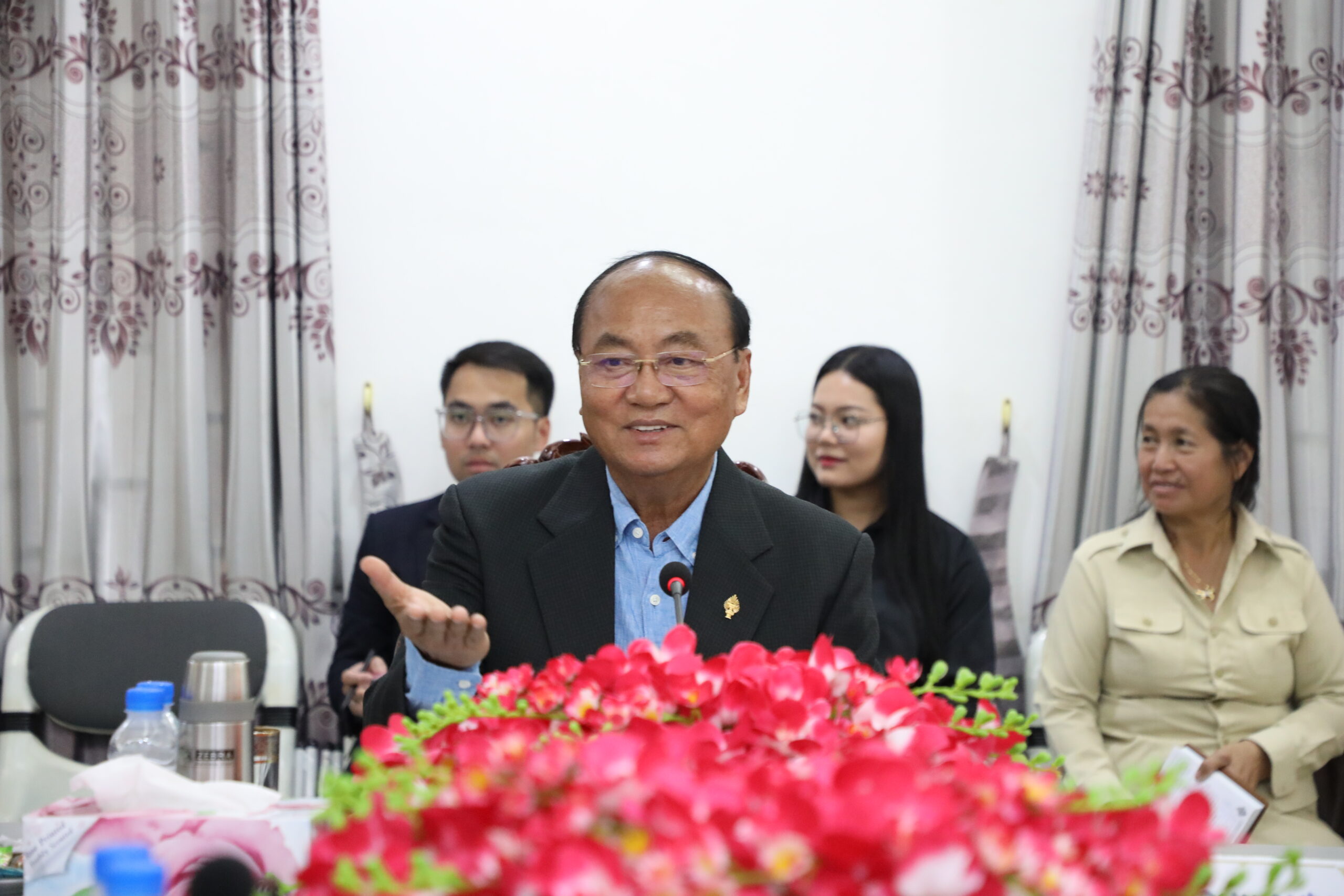 គណៈកម្មការទី៣ នៃរដ្ឋសភា អញ្ជើញជួបពិភាក្សាការងារជាមួយថ្នាក់ដឹកនាំ​រដ្ឋបាល​ខេត្តកំពង់ចាម