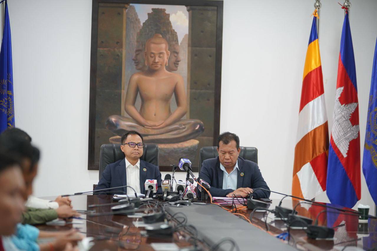 ការសិក្សាស្រាវជ្រាវ និងការវិនិយោគទុនលើកេសរកូល(អ័រគីដេ)នៅកម្ពុជា នៅមានកម្រិត បើធៀបនឹងប្រទេសជិតខាង