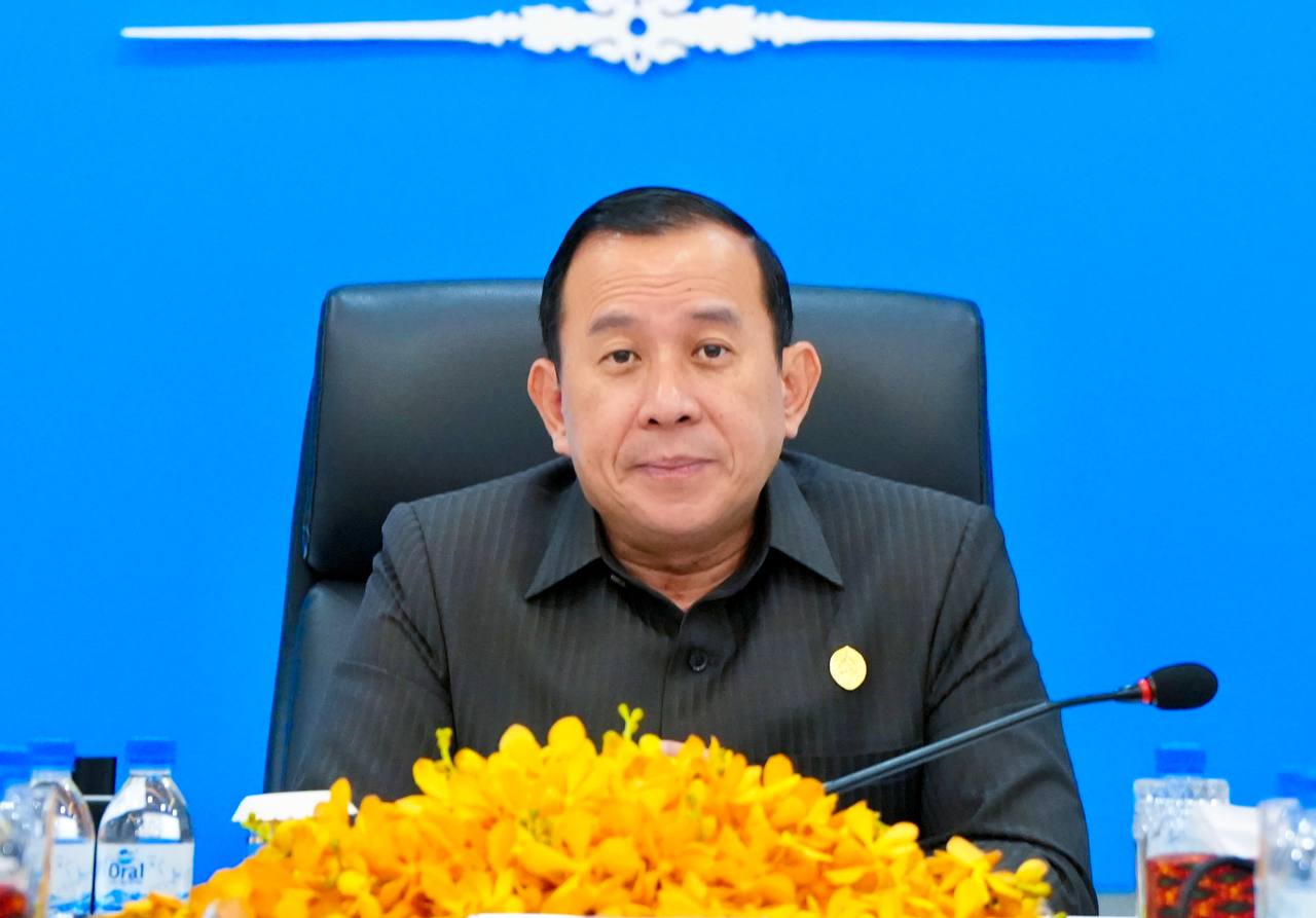 ថ្នាក់ដឹកនាំ សមាជិកគ្រប់លំដាប់ថ្នាក់ នៃគណៈកម្មាធិការគណបក្សក្រសួងអធិការកិច្ចបានបំពេញតួនាទីភារកិច្ចខ្លួន បានល្អ ដែលគណបក្ស និងរាជរដ្ឋាភិបាលប្រគល់ជូន