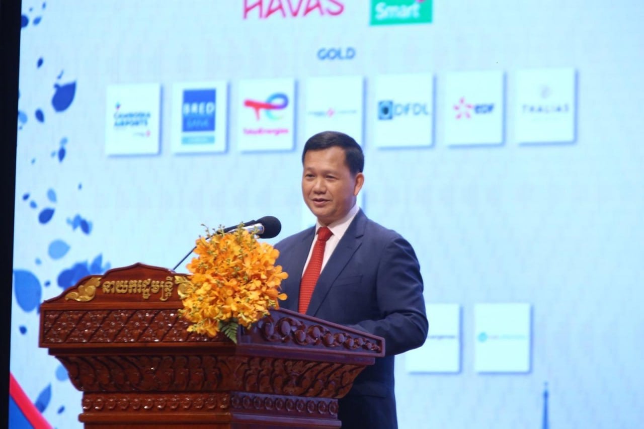 រាជរដ្ឋាភិបាលកំពុងផ្តល់អាទិភាពខ្ពស់ដល់ការកែទម្រង់ពន្ធដារ និងលើកកម្ពស់កិច្ចសម្រួលពាណិជ្ជកម្មជាដើម