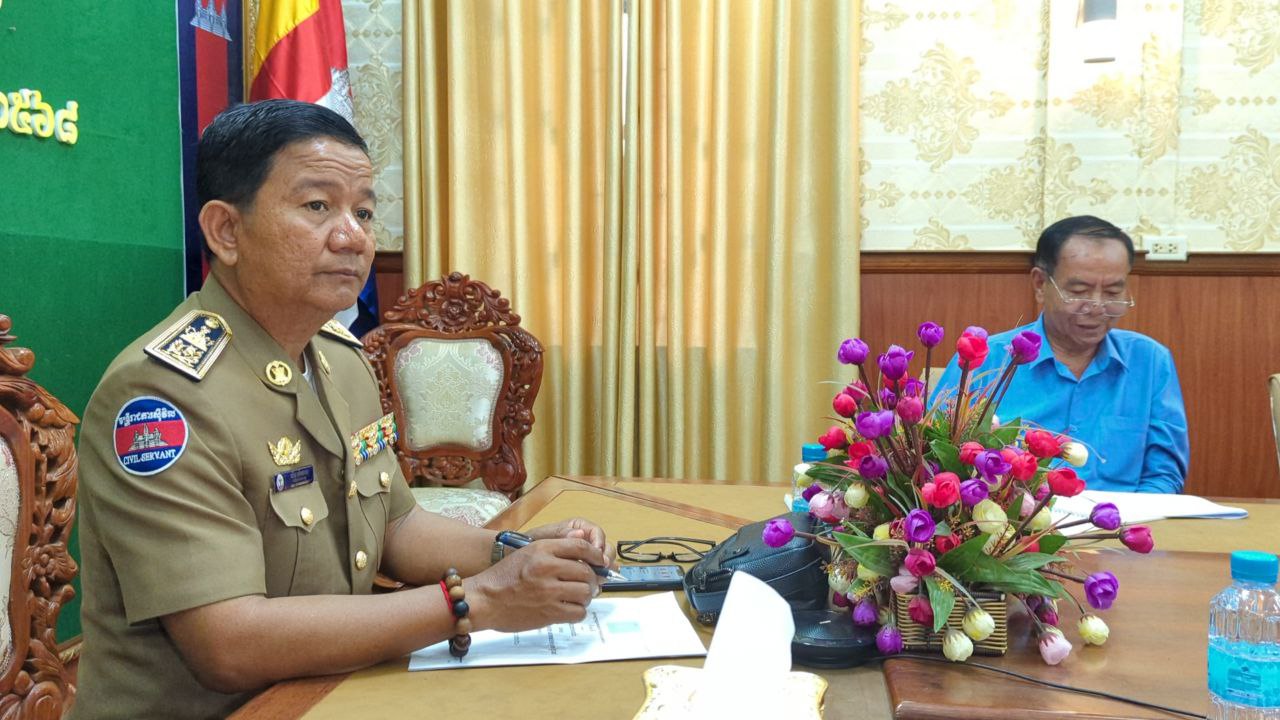 មន្រ្តីដៃគូអប់រំ ជម្រាបថ្នាក់ដឹកនាំខេត្តបន្ទាយមានជ័យ​អំពី​ស្ថានភាពសិក្សារបស់សិស្សនៅតំបន់ព្រំដែន