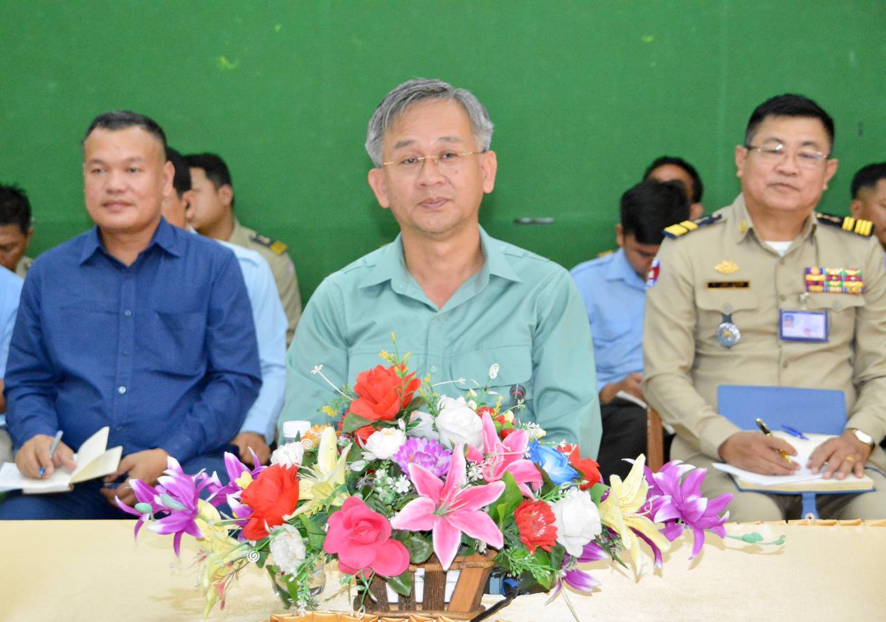 ខណ្ឌច្បារអំពៅ ជំរុញការងារលុបបំបាត់ សកម្មភាពក្មេងទំនើង និងពង្រឹង​វិន័យ​បទបញ្ជាផ្ទៃក្នុងរបស់សាលាឲ្យមានប្រសិទ្ធភាព