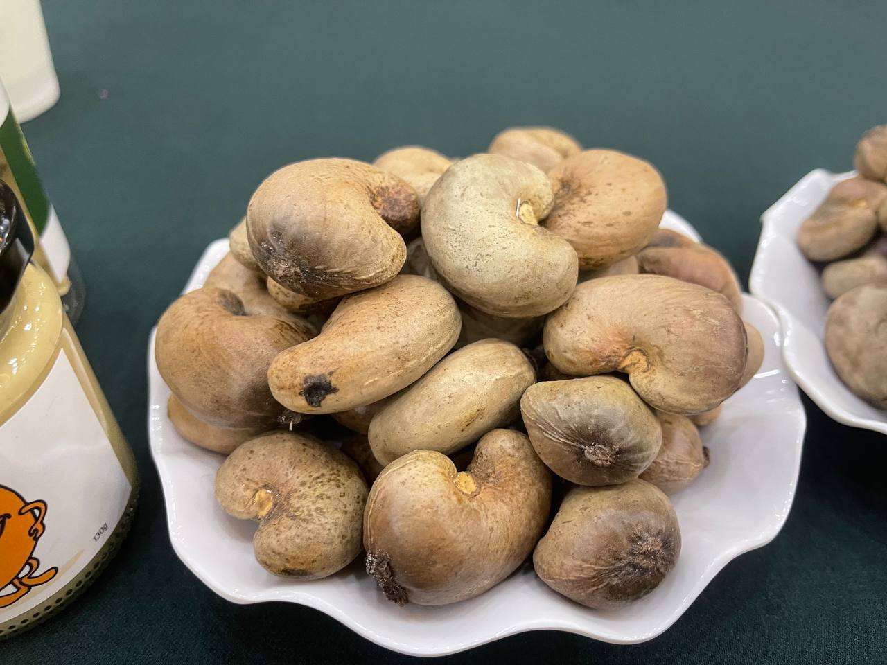 ក្នុងរយៈពេល ៦ខែដើម ឆ្នាំ២០២៤ ការនាំចេញស្វាយចន្ទីកែច្នៃ បានចំនួន ៨៨តោន ថយចុះរហូតដល់ ៨៧ភាគរយ
