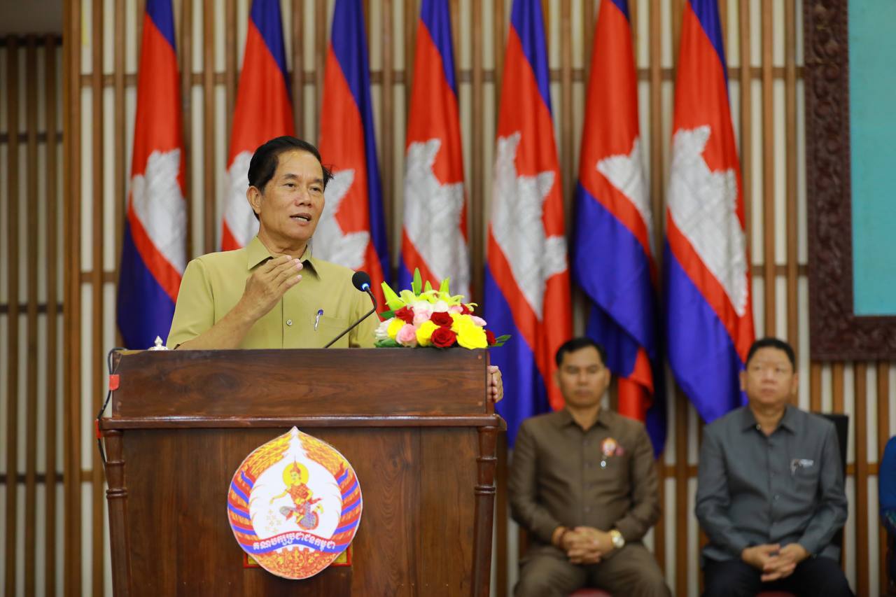 ប្រកាសសមាសភាពក្រុមការងារចលនាកសាងសមាជិកគណបក្សនៅមូលដ្ឋានខណ្ឌទាំង ១៤ ក្នុងរាជធានីភ្នំពេញ