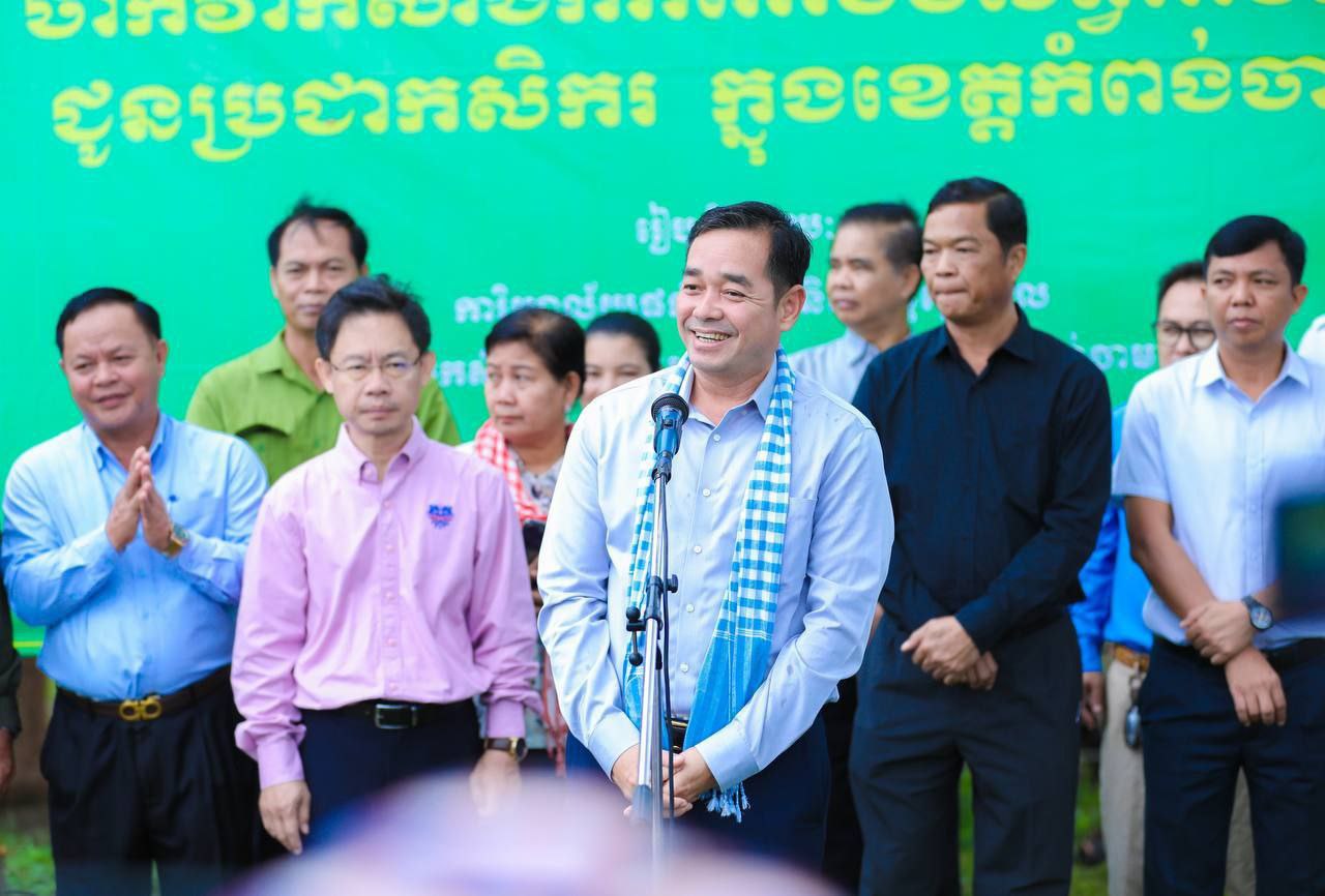 បើកយុទ្ធនាការ ចាក់វ៉ាក់សាំងបង្ការជំងឺសារទឹក ដល់សត្វពីហនៈ ជូនប្រជាកសិករ ទូទាំងខេត្តកំពង់ចាម