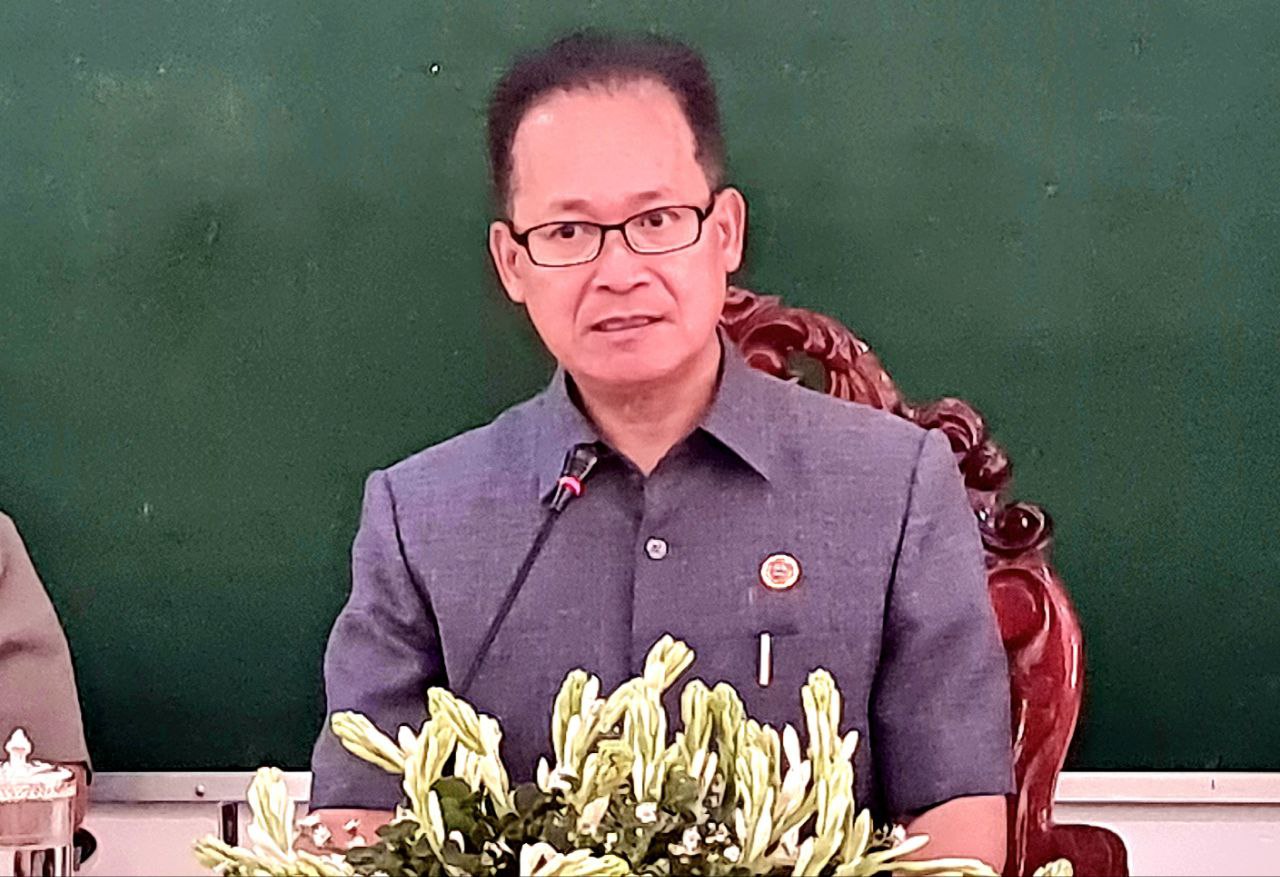 រដ្ឋមន្រ្តីក្រសួងបរិស្ថានជំរុញឳ្យក្រុមហ៊ុន ដែលមានរោងចក្រជាប់ដងស្ទឹងសង្កែ ត្រូវតែបំពាក់ឧបករណ៍ត្រួតពិនិត្យពីការបំពុលទឹកកខ្វក់