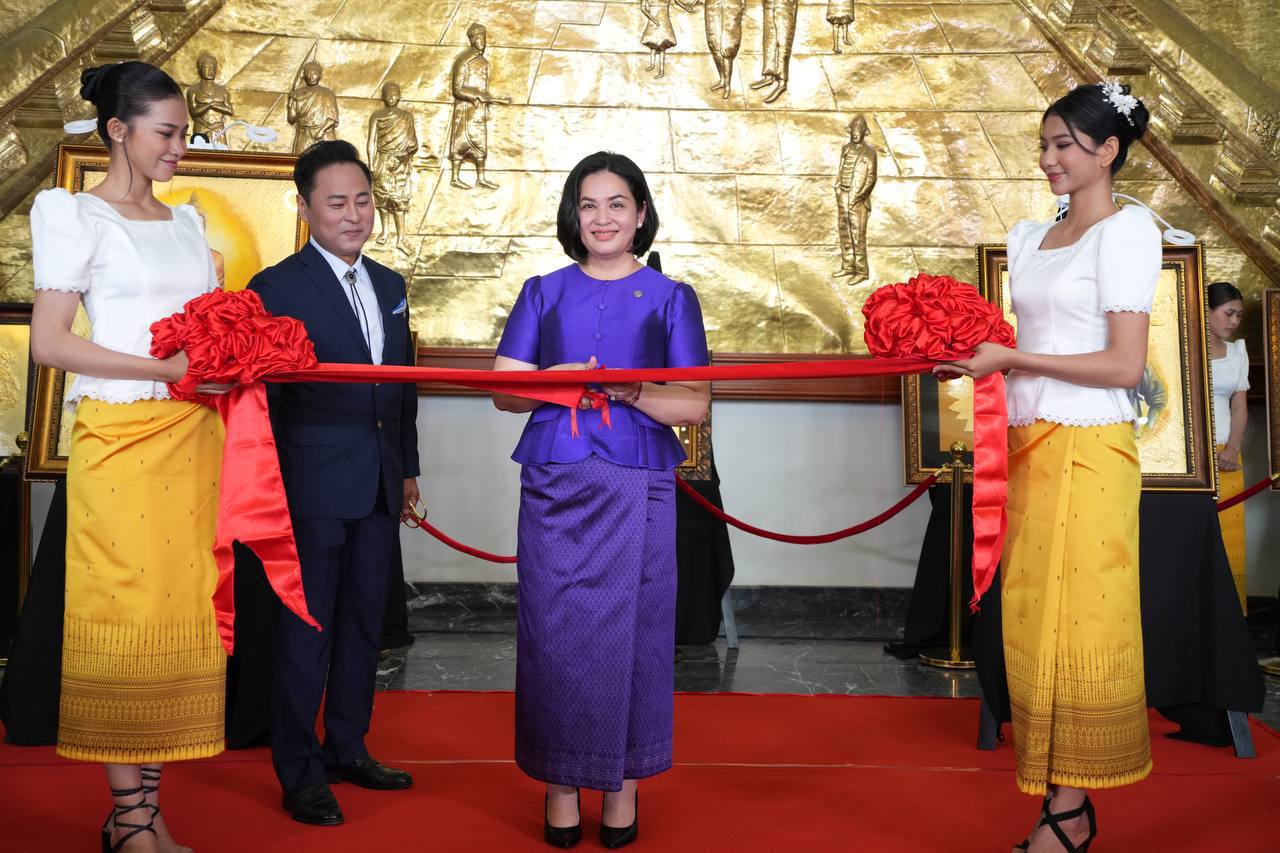 ពិព័រណ៍ផ្ទាំងគំនូរមាសដើម្បីផ្លាស់ប្តូរវប្បធម៌កម្ពុជា-កូរ៉េ នាពេលនេះ