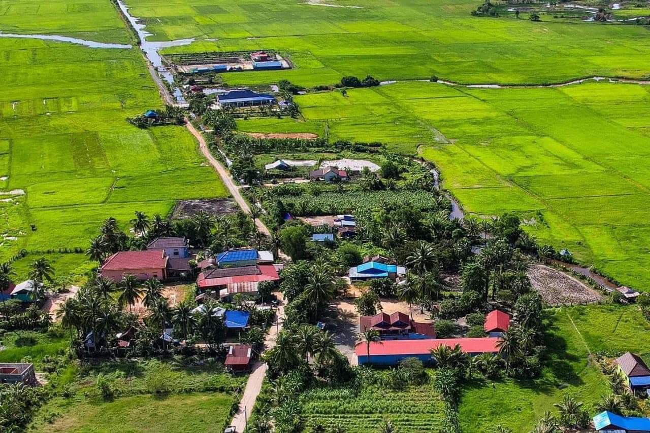 ឃុំទឹកល្អក់ ស្រុកព្រៃនប់ ខេត្តព្រះសីហនុ