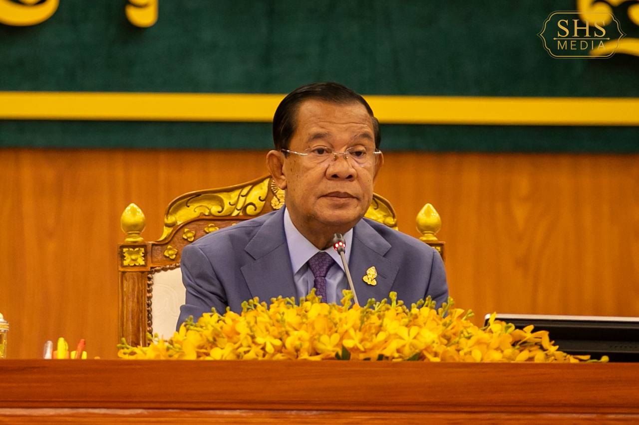 សម្តេចតេជោ ហ៊ុន សែន ដឹកនាំសម័យប្រជុំព្រឹទ្ធសភាជាវិសាមញ្ញ នីតិកាលទី៥ ដើម្បីពិនិត្យ ឱ្យយោបល់លើសេចក្តីព្រាងច្បាប់ ពាក់ព័ន្ធនឹងការដឹកជញ្ជូនអន្តរជាតិតាមផ្លូវអាកាស