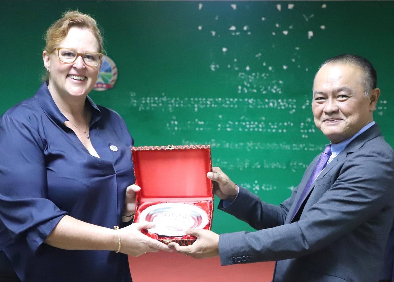 ក្រសួងកសិកម្ម និងអង្គការ FAO ចុះកិច្ចព្រមព្រៀងលើការផ្ដល់​មូលនិធិ​សម្រាប់គម្រោង ការទប់ស្កាត់ ការត្រៀមបង្ការ និងការឆ្លើយតបចំពោះ​ជំងឺរាតត្បាត