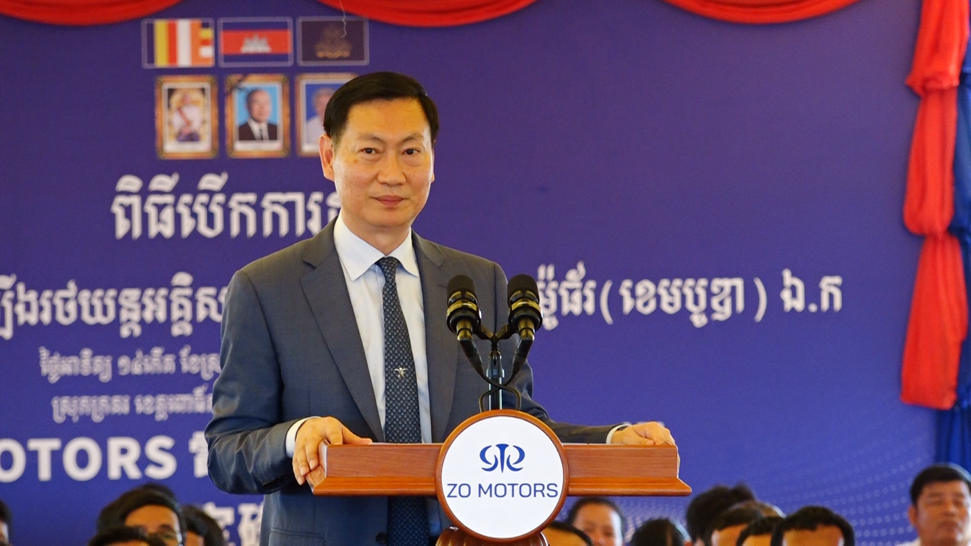 បងប្អូនប្រជាពលរដ្ឋដែលបាន បោះឆ្នោតគាំទ្រគណបក្សប្រជាជន គាំទ្រសម្តេចមហាបវរធិតី ហ៊ុន ម៉ាណែត ជានាយករដ្ឋមន្រ្តី គឺ ដើម្បីពង្រឹងសន្តិភាព និងអភិវឌ្ឍន៍បន្ត