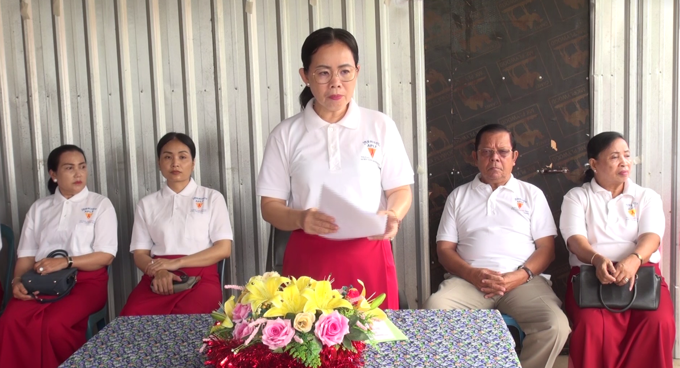 លោកជំទាវ អាំង សុជាតា ខូយ រីដា អញ្ជើញសួរសុខទុក្ខស្ត្រីត្រៀមសម្រាល និងស្ត្រីសម្រាលកូន