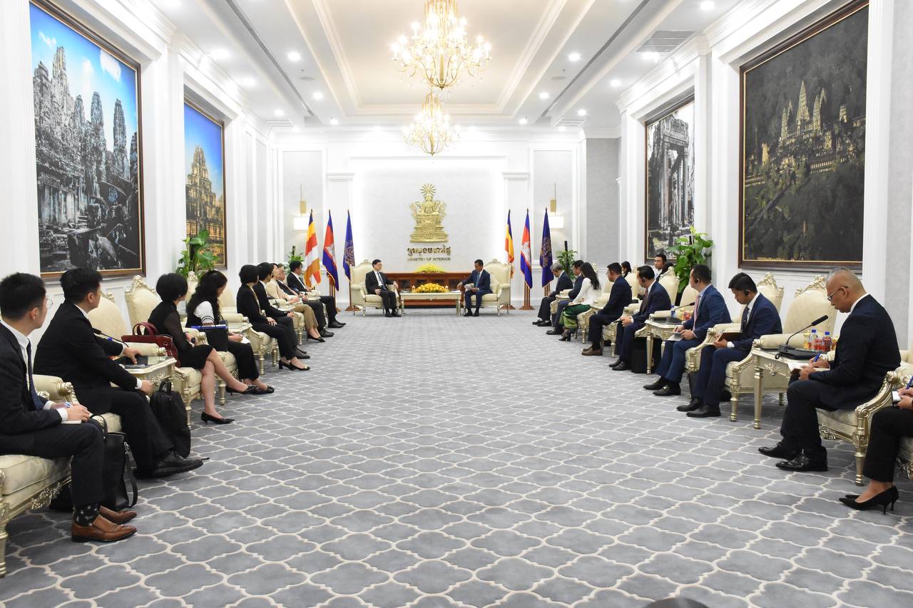 ឯកឧត្តមអភិសន្តិបណ្ឌិត ស សុខា វាយតម្លៃខ្ពស់ចំពោះ «កិច្ចសហប្រតិ​បត្តិ​ការ​ត្បូងពេជ្រ» រវាងកម្ពុជា និងចិន