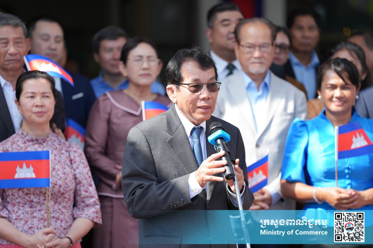 ក្រសួងពាណិជ្ជកម្ម អបអរសាទរពិធីបើកការដ្ឋានសាងសង់ “ព្រែកជីកហ្វូណនតេជោ”