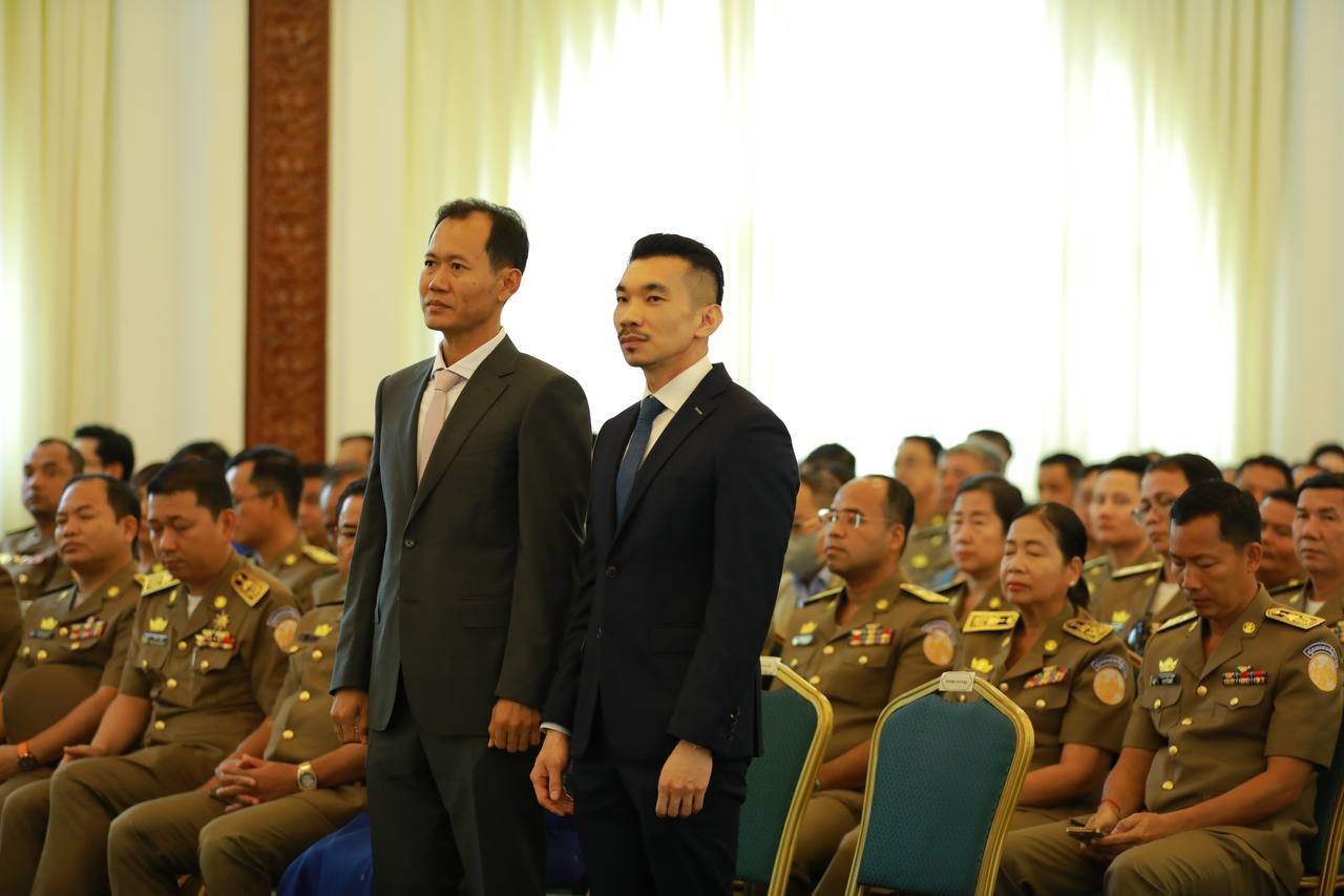 លោក សេង វណ្ណៈ និងលោក ឆាយ វីរៈ ត្រូវបានប្រកាសចូលកាន់មុខតំណែង អភិបាលរង រាជធានីភ្នំពេញ