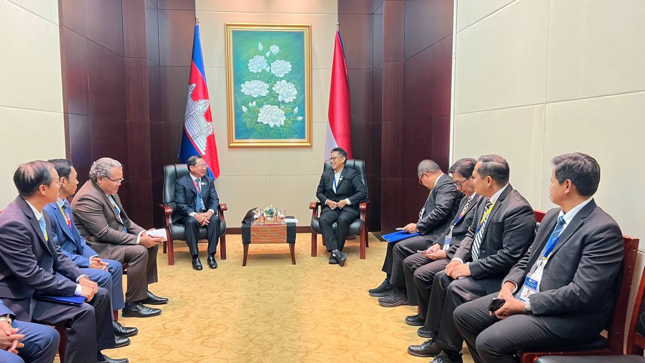 ក្រសួងសុខាភិបាល កម្ពុជា និងក្រសួងសុខាភិបាល ឥណ្ឌូនេស៊ី ចុះអនុស្សរណៈ នៃការយោគយល់គ្នា រវាងស្តីពីកិច្ចសហប្រតិបត្តិការក្នុងវិស័យសុខាភិបាល នៅទីក្រុងវៀងចន្ទន៍
