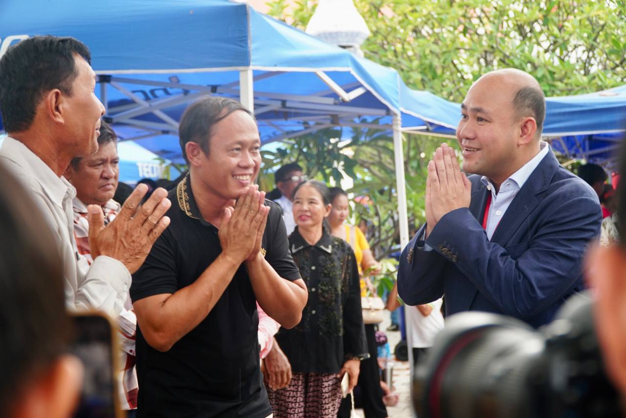 អាណាព្យាបាលបង្ហាញការគាំទ្រការរឹតបន្តឹងដំណើរការប្រឡងប្រជែងជ្រើសរើសគ្រូបង្រៀនបឋមសិក្សា