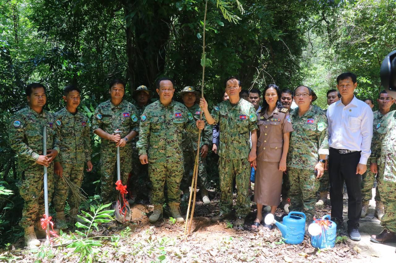 រដ្ឋលេខាធិការបរិស្ថាន៖ មន្រ្តីឧទ្យានុរក្ស ជាអ្នកជួរមុខដើម្បីរក្សា​បាននូវធនធានធម្មជាតិ