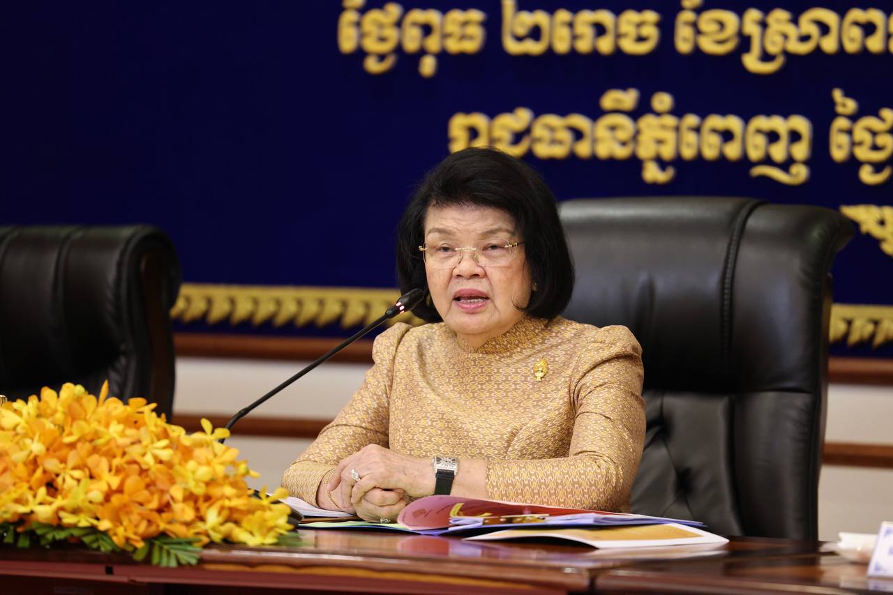 គណៈកម្មាធិការអចិន្ត្រៃយ៍រដ្ឋសភានៃព្រះរាជាណាចក្រកម្ពុជា បានបើកកិច្ចប្រជុំ ធ្វើការពិភាក្សា និងអនុម័តលើរបៀបវារៈ ចំនួន៤