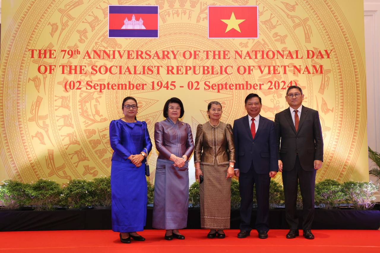 ប្រទេសកម្ពុជា និង វៀតណាម មានទំនាក់ទំនងជិតស្និទ្ធ និងជាប្រពៃណីដែលបាន​នាំមកនូវផលប្រយោជន៍ ដល់ប្រទេសទំាងសងខាង