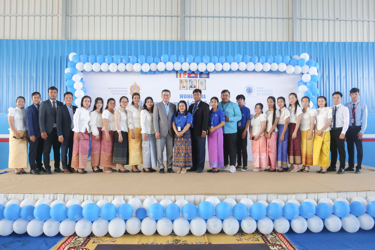 មន្ត្រីជាន់ខ្ពស់ក្រសួងអប់រំលើកឡើងពីធាតុផ្សំ៥ ដើម្បីកសាងមូលធនមនុស្សសម្រាប់សង្គមជាតិ