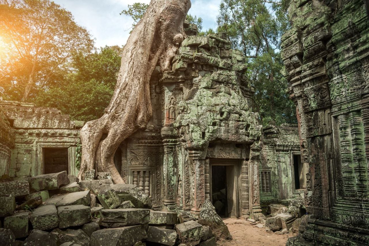 មរតករបស់ព្រះបាទជ័យវរ្ម័នទី៧ និងការបែកបាក់នៃប្រទេសកម្ពុជា