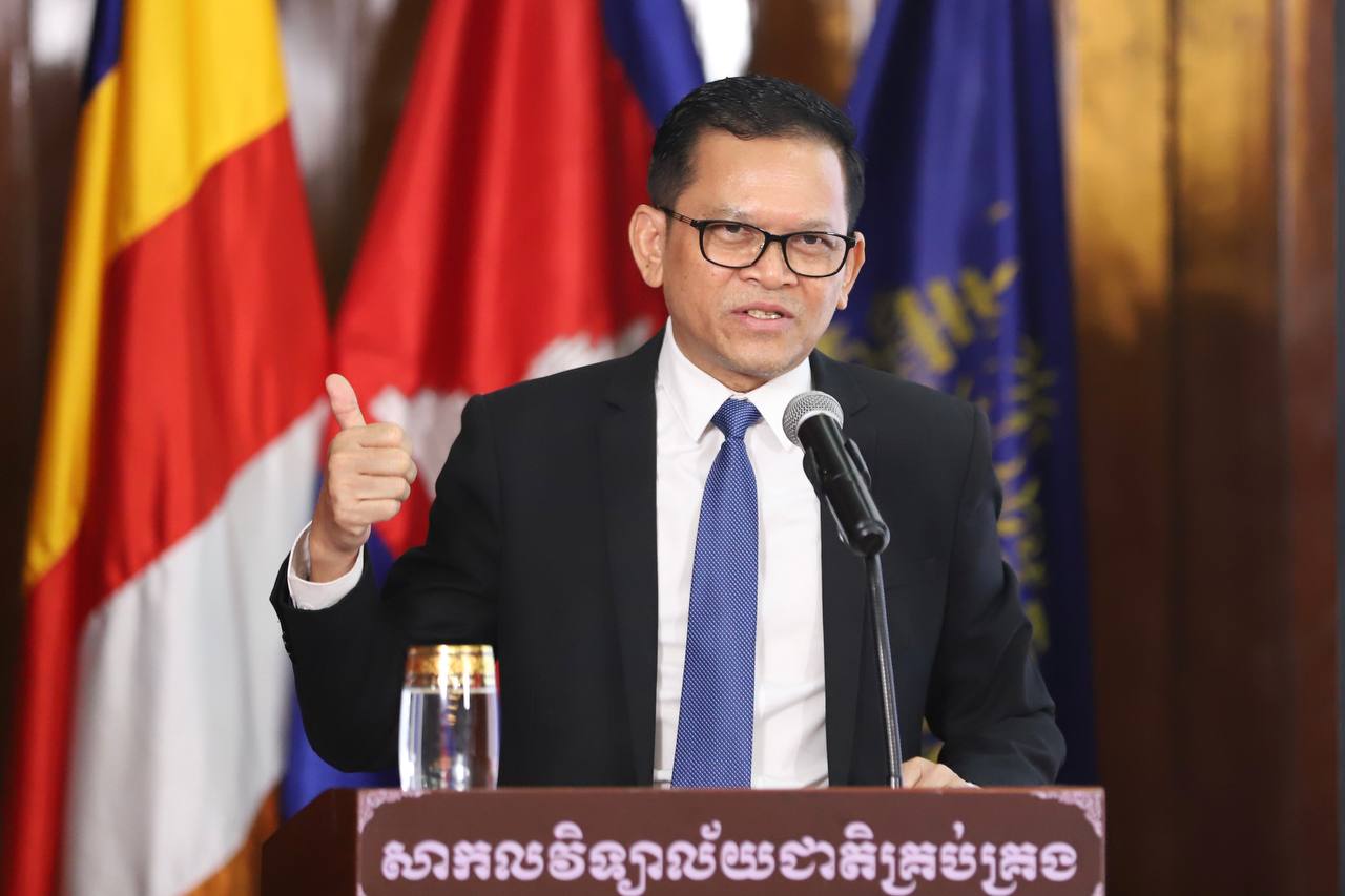 ឯកឧត្តម ប៉ែន បូណា ៖ យុវជនមិនត្រឹមតែមានចំណេះជំនាញ និងសីលធម៌ប៉ុណ្ណោះទេ ប៉ុន្តែក៏ត្រូវមានមោទនភាពជាតិផងដែរ